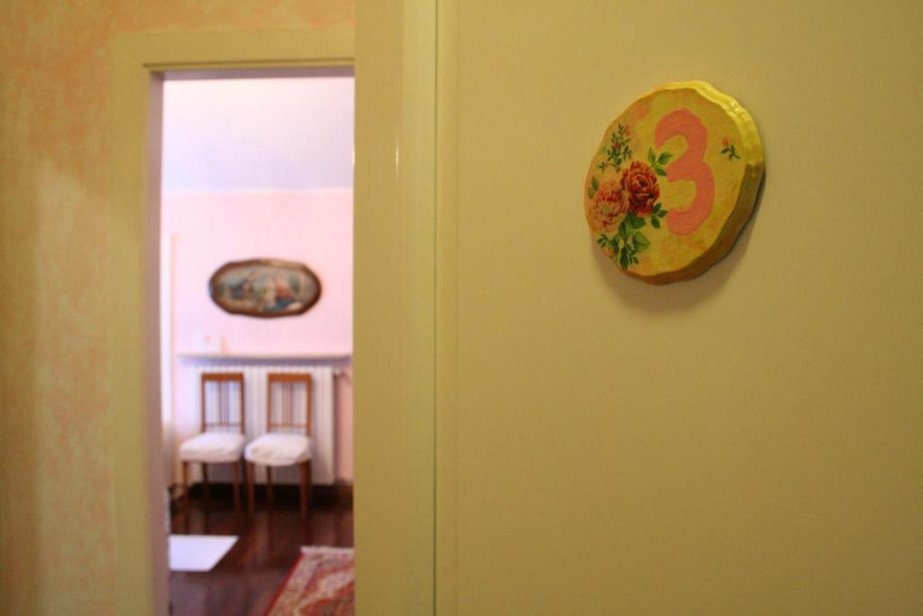 Corte Posta B&B - Parcheggio E Bagno In Camera 만토바 객실 사진
