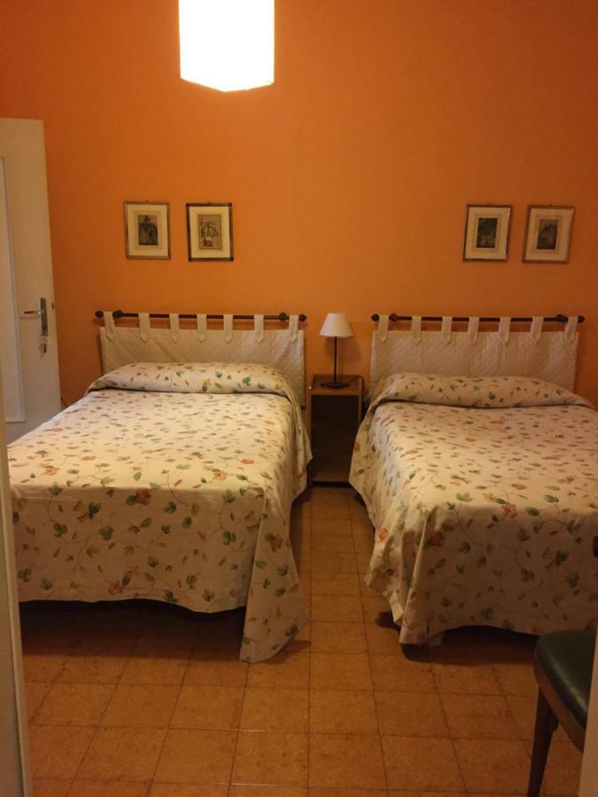 Corte Posta B&B - Parcheggio E Bagno In Camera 만토바 외부 사진